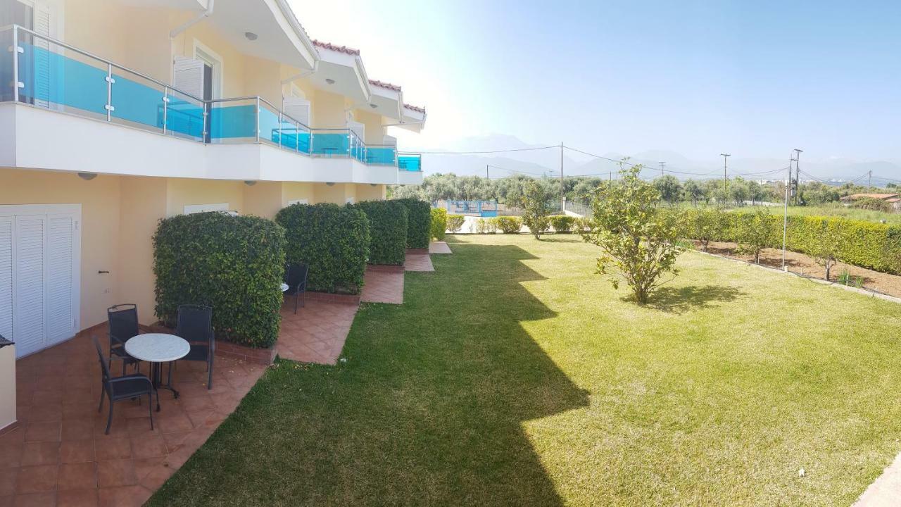 Christopoulos Villas Aigio Bagian luar foto